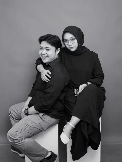 Foto sampul undangan Putri & Iman