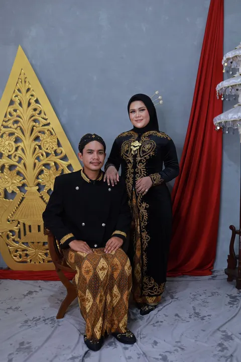 Foto sampul undangan Wisnu & Lia