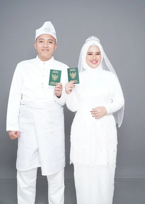 Foto sampul undangan Yuninda Amanda Putri & Fellix Tjen