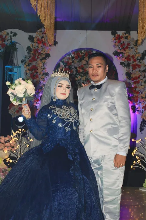 Foto sampul undangan Iyya & Dhio