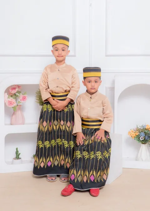 Foto sampul undangan Khitanan Alby & Zianka