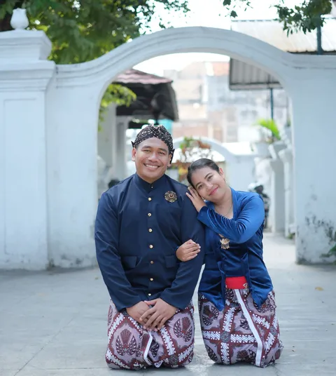 Foto sampul undangan Ervin & Vieky