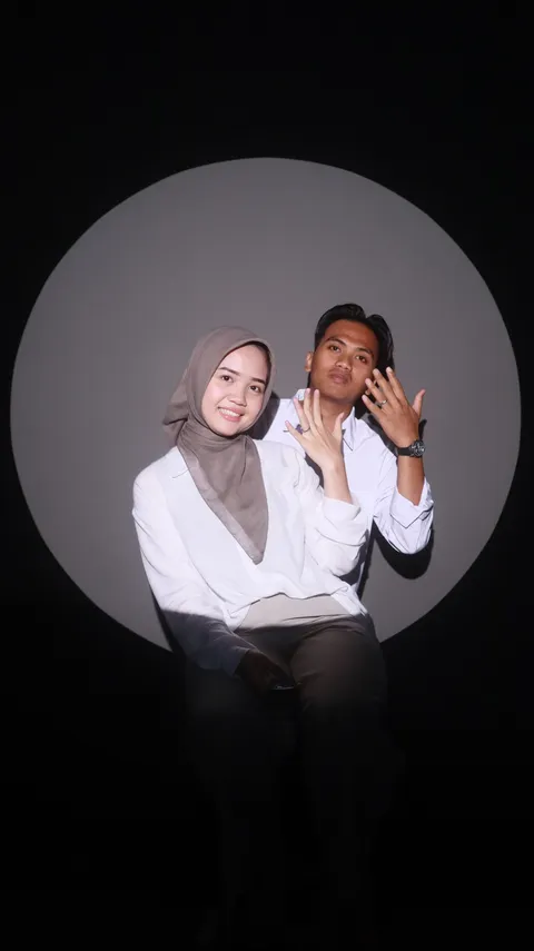 Foto sampul undangan Eci & Rido