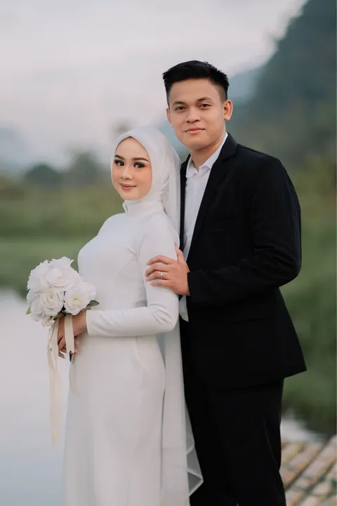 Foto sampul undangan Bobby & Poppy