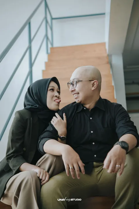 Foto sampul undangan Ikmal & Olin