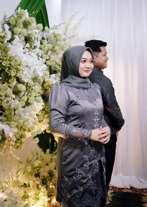 Foto sampul undangan Denny & Putri