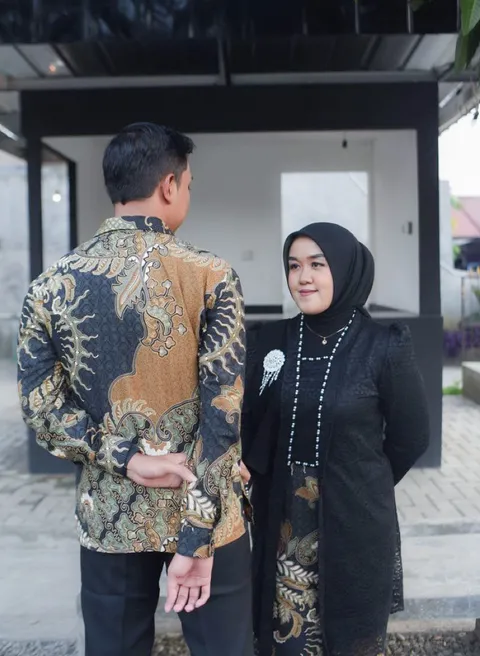 Foto sampul undangan Adamp & Ulfiars