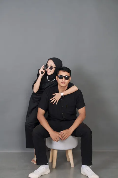 Foto sampul undangan Lyvia & Sepin