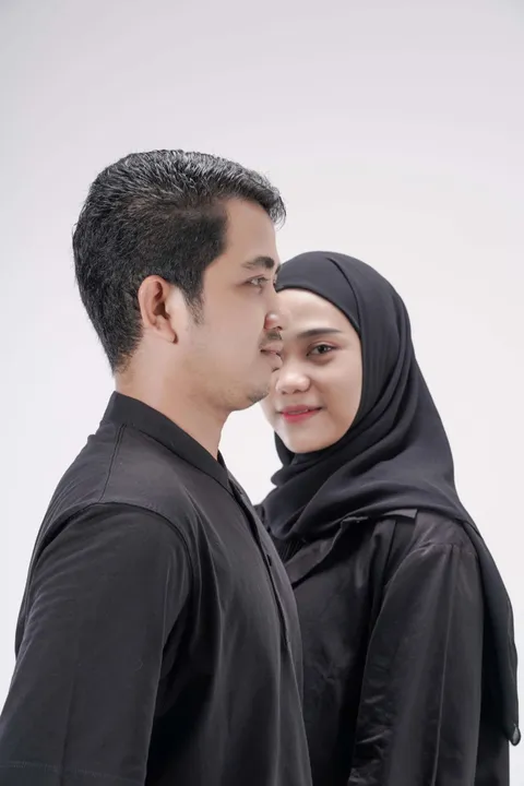 Foto sampul undangan Yayan & Euis