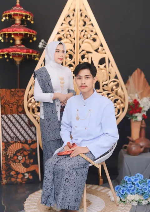 Foto sampul undangan Melisa & Kevin