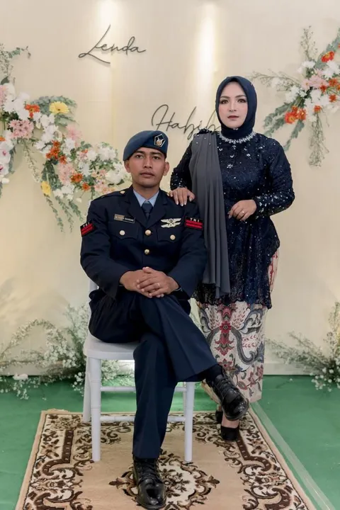 Foto sampul undangan Lenda & Habib