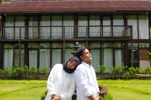 Foto sampul undangan Riska & Dika
