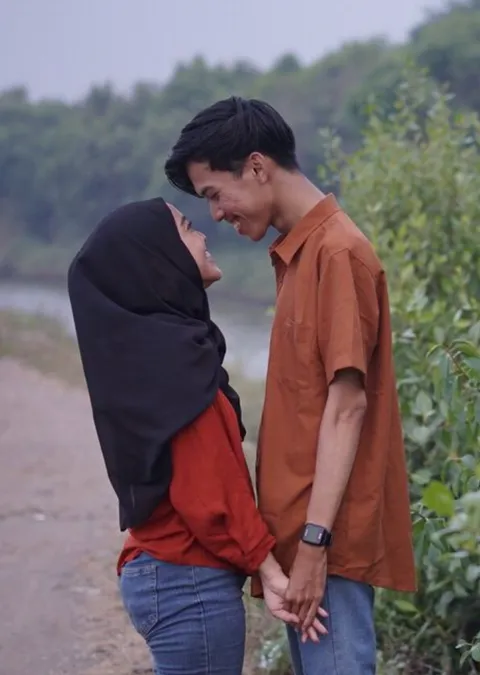 Foto sampul undangan Kide & Alpi