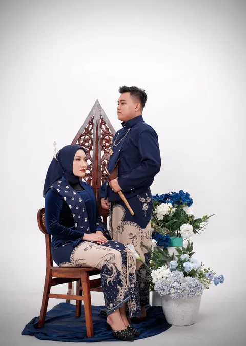 Foto sampul undangan Reiyhan & Alviola