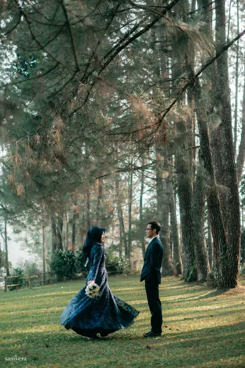 Foto sampul undangan Adrian & Agniya