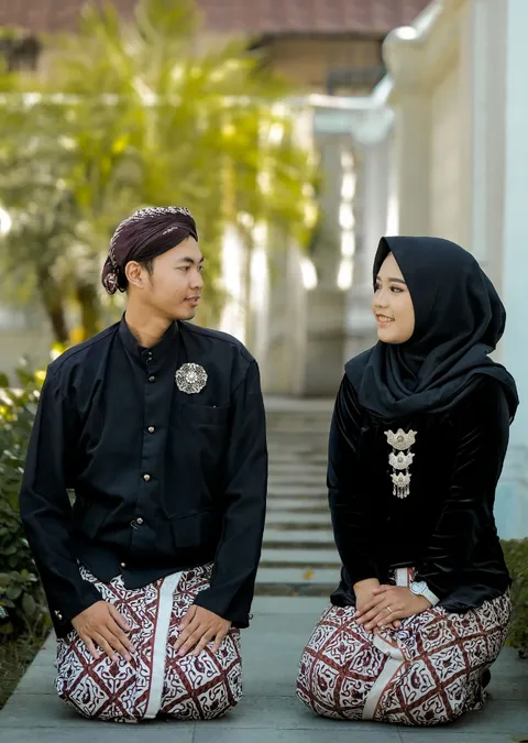 Foto sampul undangan Haris & Dinda
