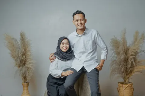 Foto sampul undangan Indri & Arianto