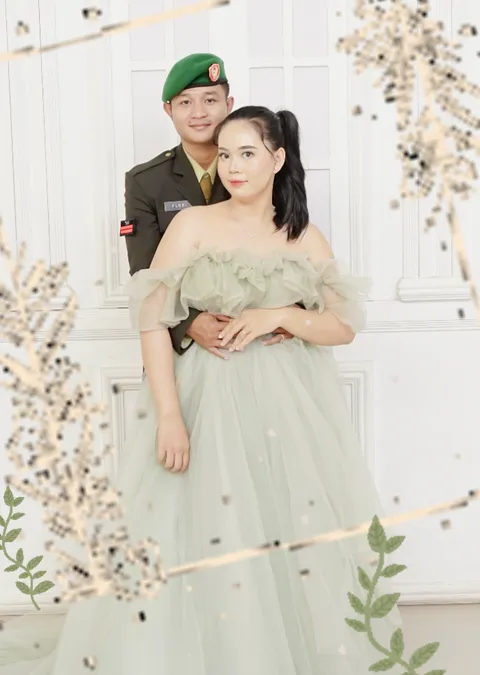 Foto sampul undangan Gress & Flori