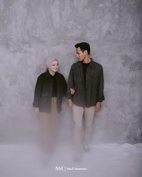 Foto sampul undangan Burhan & Elin