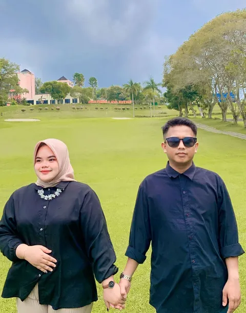 Foto sampul undangan Zalfa & Wawan
