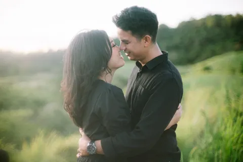 Foto sampul undangan Claudia & Rahmad