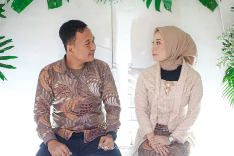 Foto sampul undangan Nana & Adhi