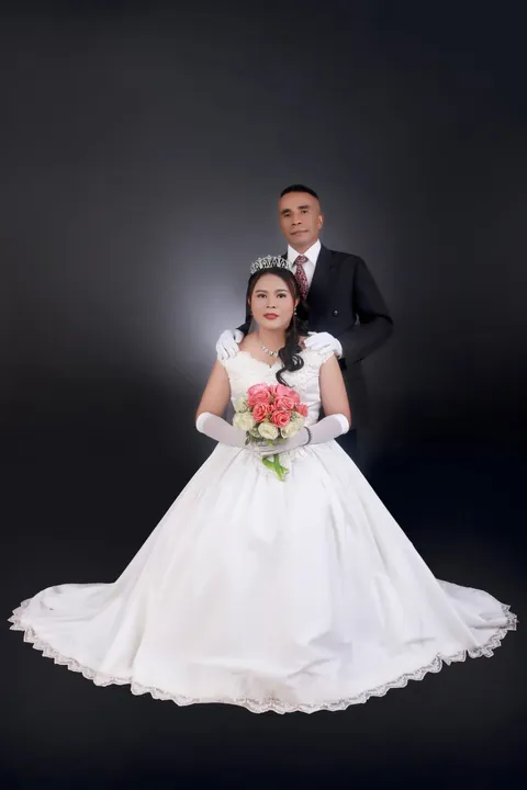 Foto sampul undangan Yanti Ndun & Maklon Adonis