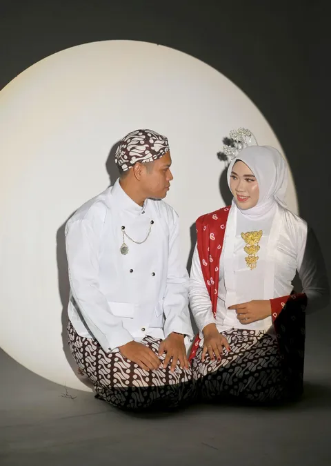 Foto sampul undangan Agus & Ayu
