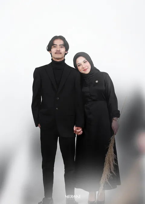 Foto sampul undangan Gilang & Elsa