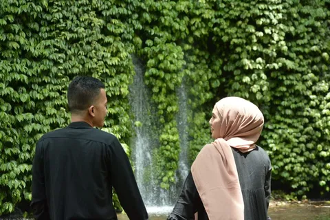 Foto sampul undangan Anna & Faiz