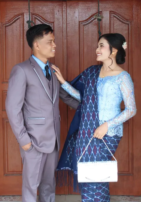 Foto sampul undangan Farida Sirait & Eduward Simbolon