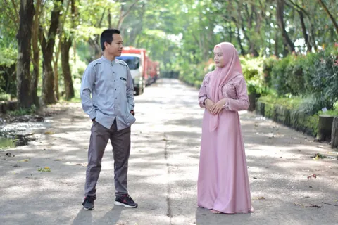 Foto sampul undangan Zaini & Naora
