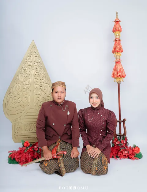 Foto sampul undangan Azizah & Siti Azizah Layyinatussyfa