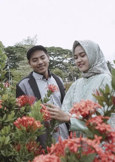 Foto sampul undangan Soniah & Ari