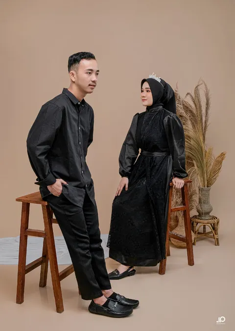 Foto sampul undangan Lia & Samlan