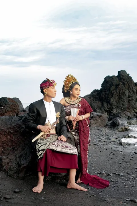 Foto sampul undangan Sugik & Suar