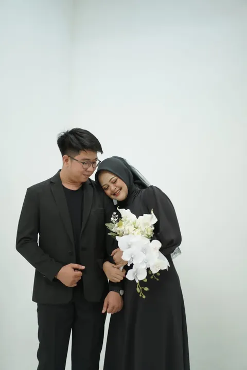 Foto sampul undangan Osha & Ivan