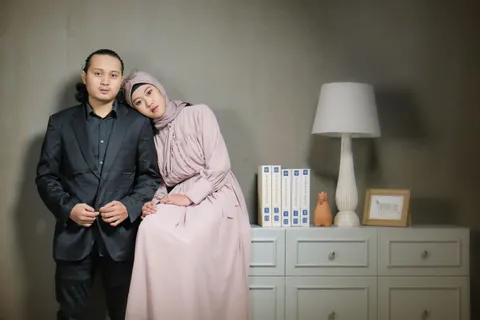 Foto sampul undangan Riski & Asti