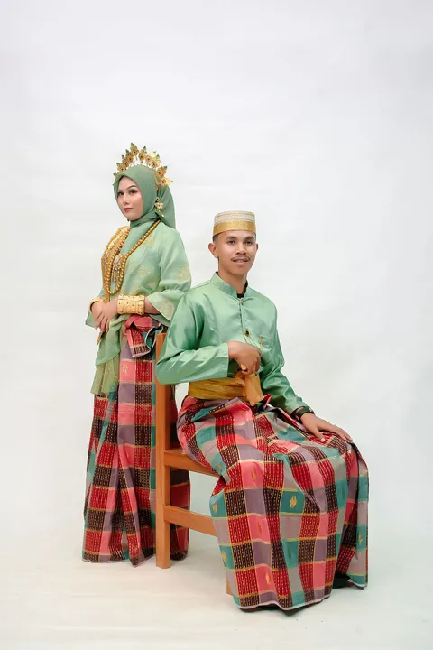 Foto sampul undangan Biah & Darus