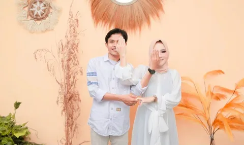Foto sampul undangan Ina & Eex