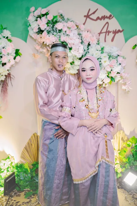 Foto sampul undangan Kamelia & Arya