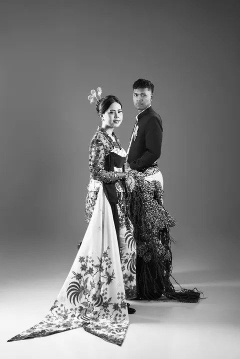 Foto sampul undangan Mahen & Dilla