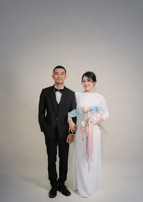 Foto sampul undangan Pras & Adel