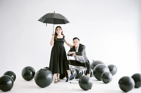 Foto sampul undangan Jenifer & Jonathan