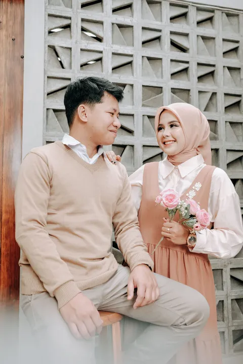 Foto sampul undangan Hotam & Risa