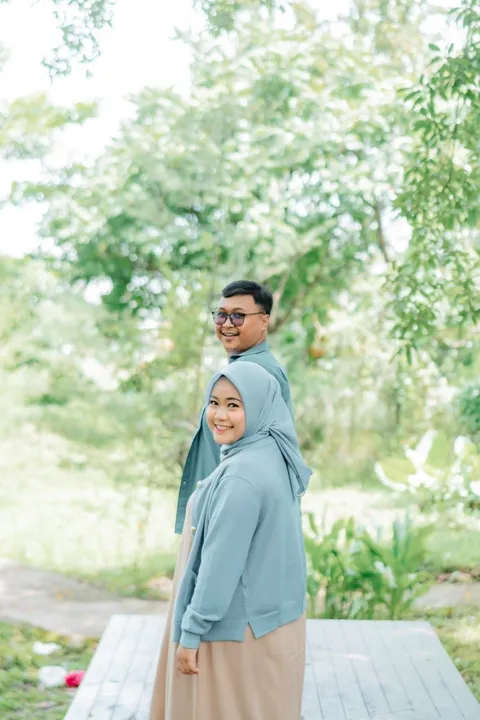 Foto sampul undangan Lisa & Anang