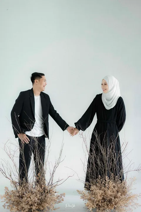 Foto sampul undangan Cahya & Huda