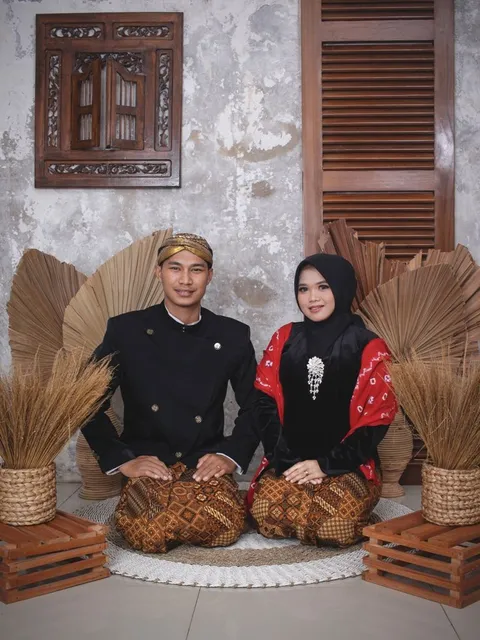 Foto sampul undangan Arif & Siti