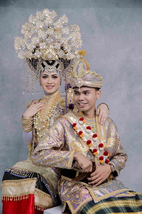 Foto sampul undangan Adrian & Nining