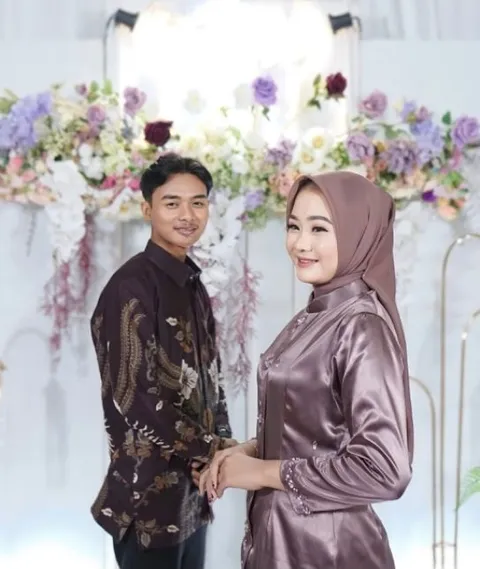 Foto sampul undangan Wali & Nia
